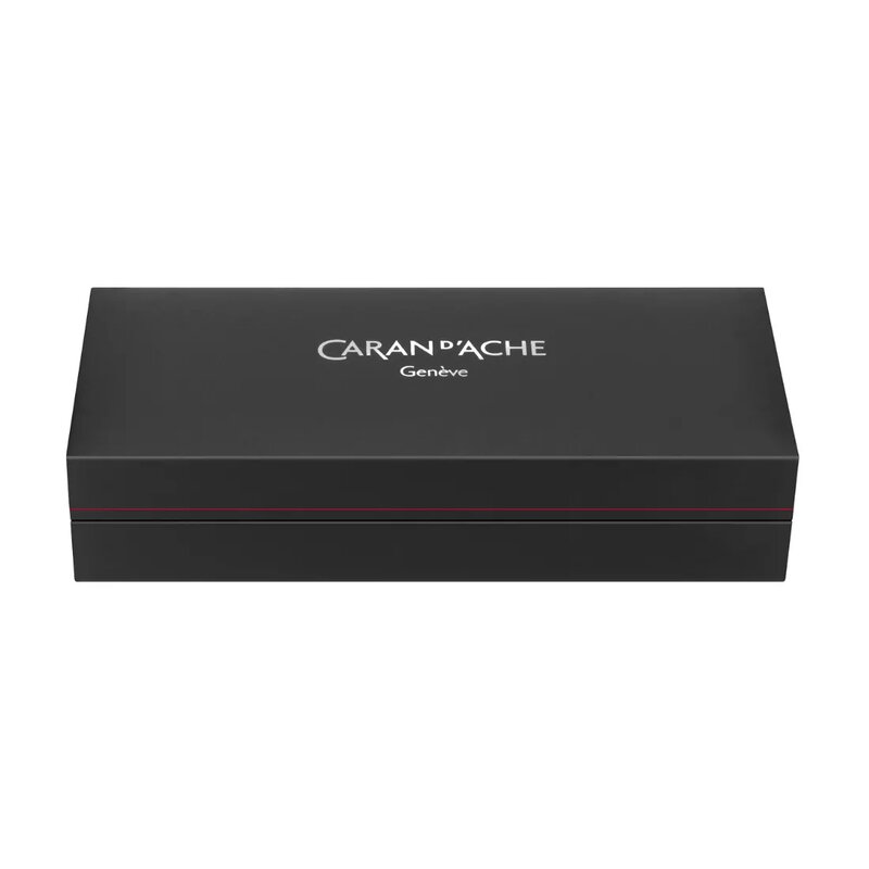 Pluma Fuente Caran d'Ache Ecridor