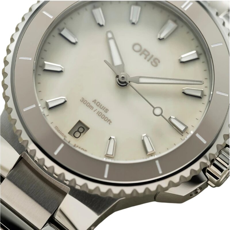 Reloj Oris Aquis Date
