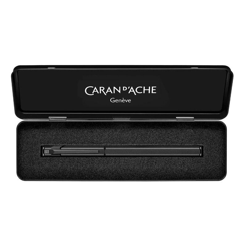 Pluma Fuente Caran d'Ache 849 Black Code