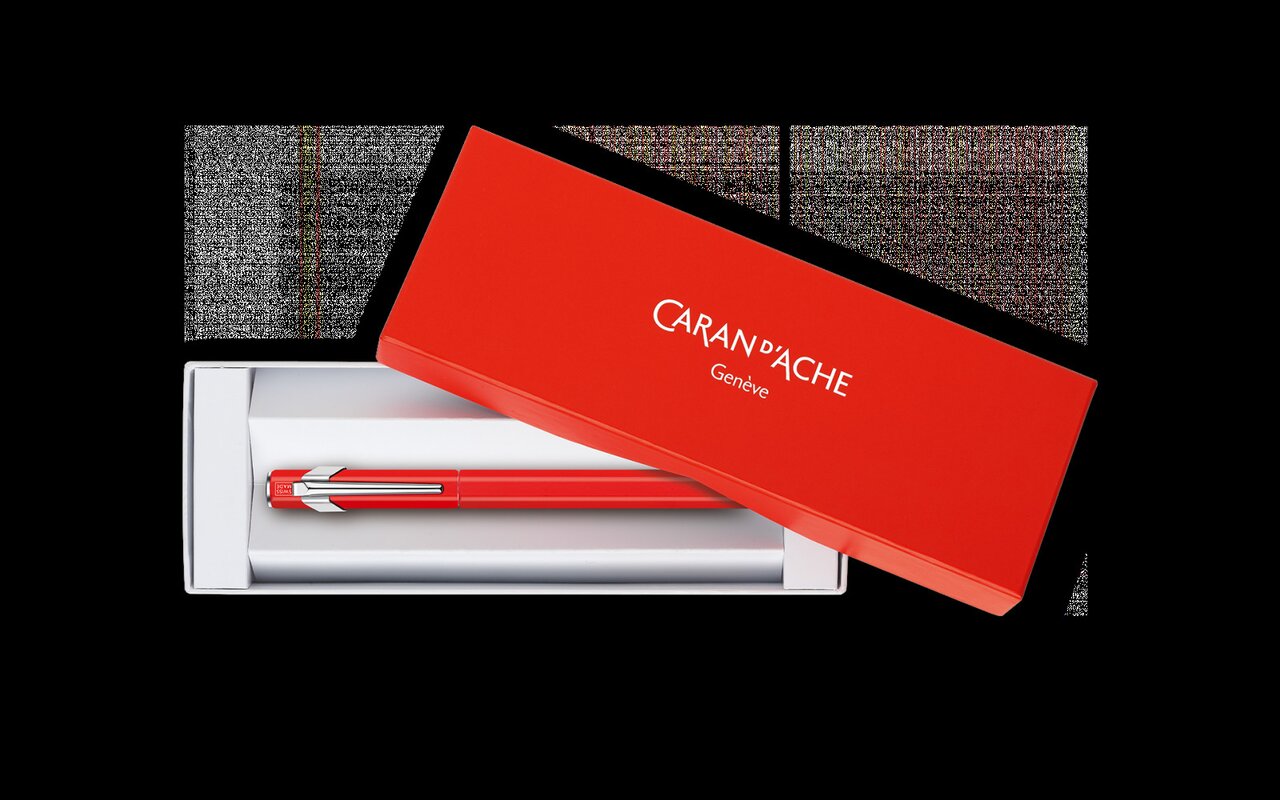 Pluma Fuente Caran d'Ache 849 Red